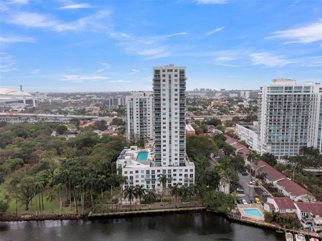 1861 NW S River Dr 1207, Miami, FL 33125
