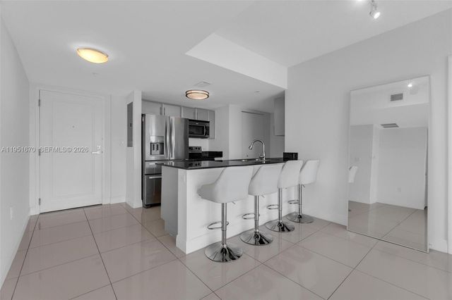 1861 NW S River Dr 1207, Miami, FL 33125