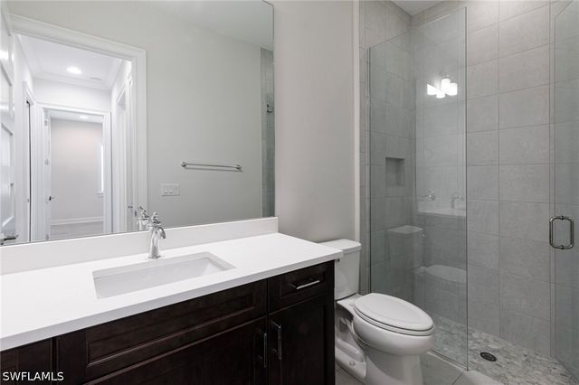 6385 Arriba AVE, Naples, FL 34113