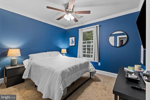 5797 ROCKCLIFF LN, Woodbridge, VA 22193