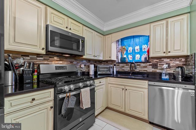 5797 ROCKCLIFF LN, Woodbridge, VA 22193
