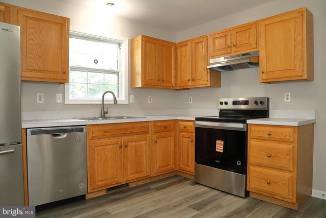 142 CHELMSFORD DR, Marietta, PA 17547