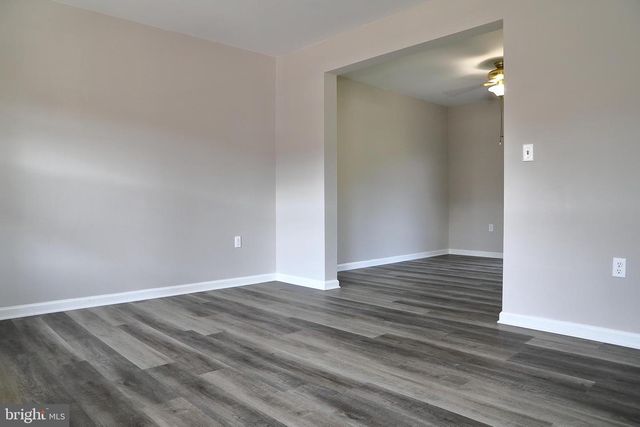 142 CHELMSFORD DR, Marietta, PA 17547