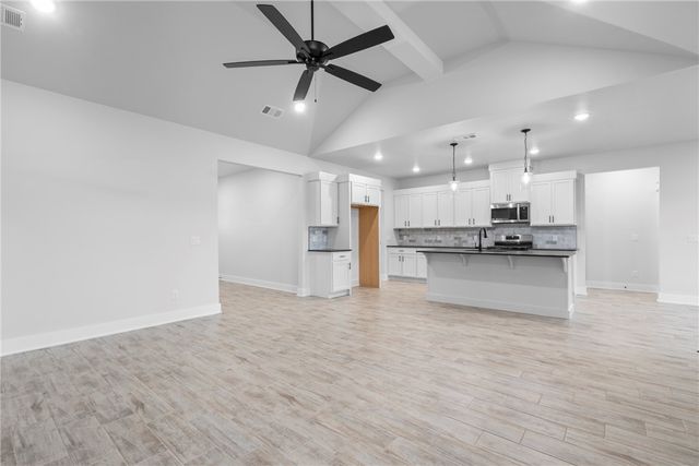 108 N Panther Avenue, Farmington, AR 72730