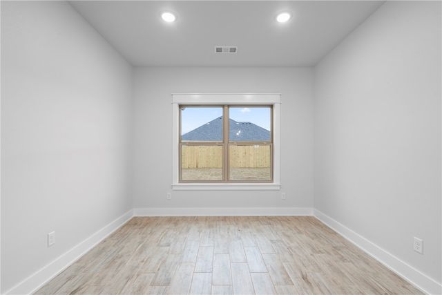 108 N Panther Avenue, Farmington, AR 72730