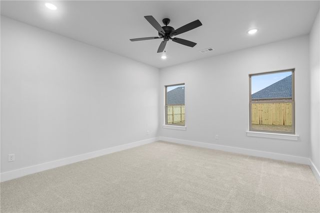 108 N Panther Avenue, Farmington, AR 72730