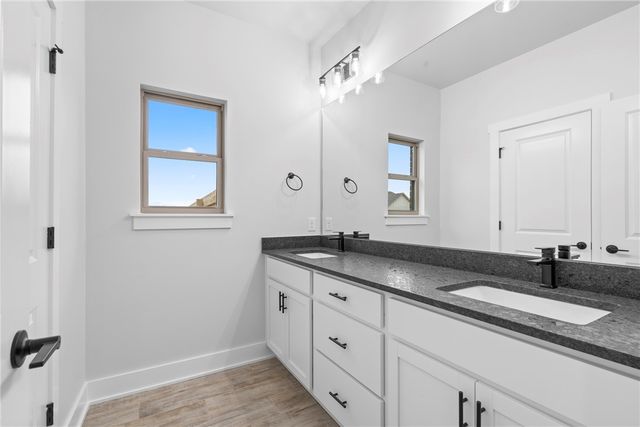 108 N Panther Avenue, Farmington, AR 72730