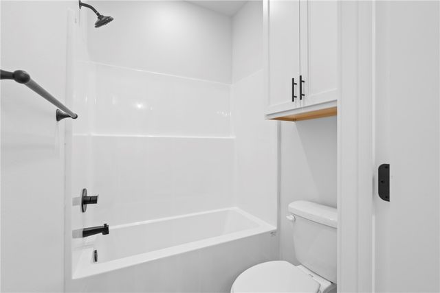 108 N Panther Avenue, Farmington, AR 72730