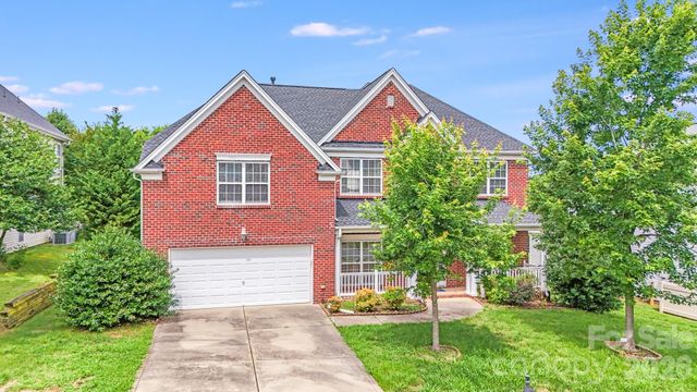 6227 Castlecove Road, Charlotte, NC 28278