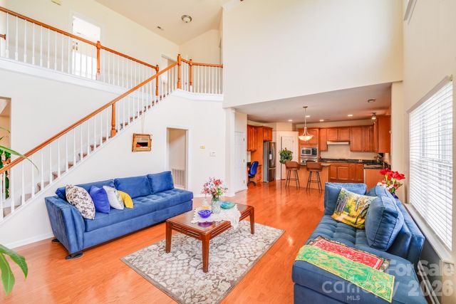 6227 Castlecove Road, Charlotte, NC 28278