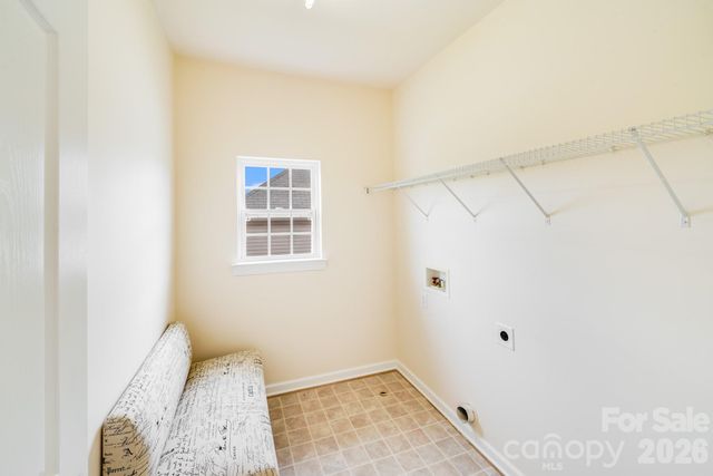 6227 Castlecove Road, Charlotte, NC 28278