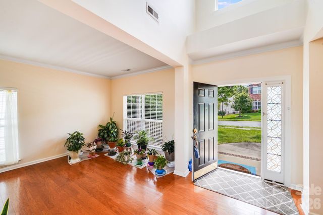 6227 Castlecove Road, Charlotte, NC 28278