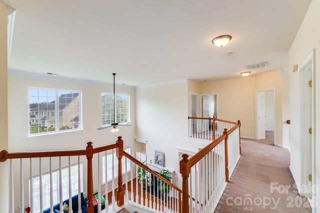 6227 Castlecove Road, Charlotte, NC 28278