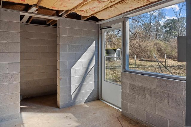 2200 Chatfield Road, Benton, AR 72015