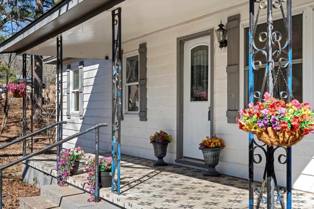 2200 Chatfield Road, Benton, AR 72015