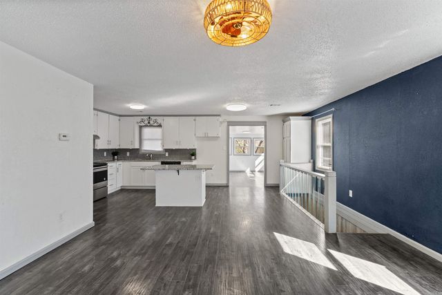 2200 Chatfield Road, Benton, AR 72015