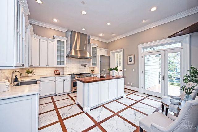 1120 Fuller Street, Cincinnati, OH 45202