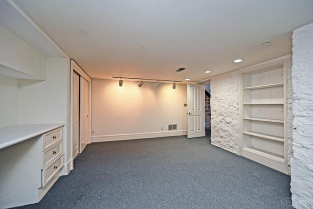 1120 Fuller Street, Cincinnati, OH 45202