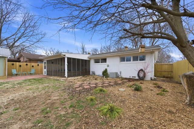 1239 N Kokomo Ave, Derby, KS 67037