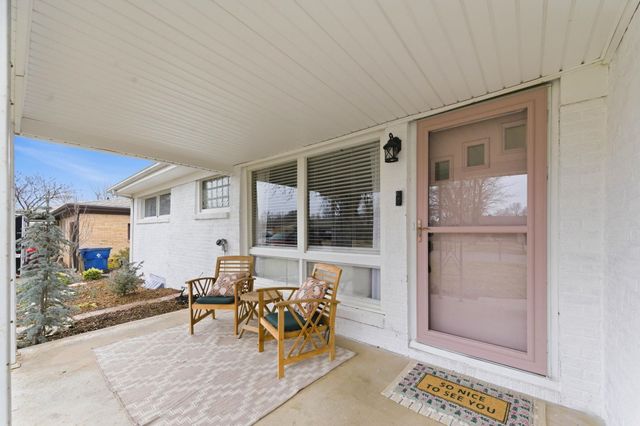 1239 N Kokomo Ave, Derby, KS 67037