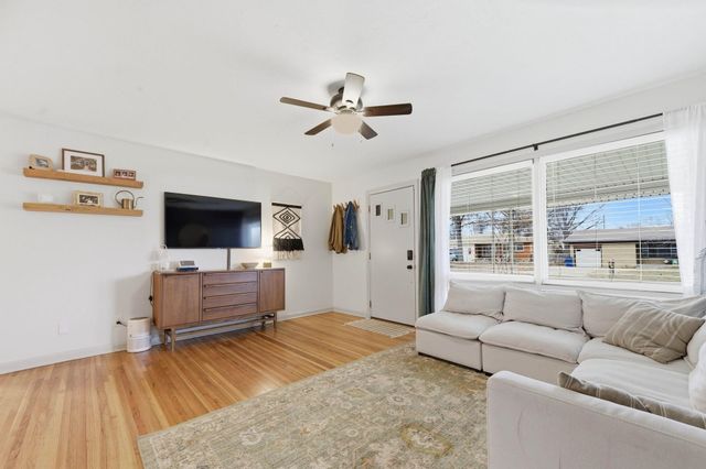 1239 N Kokomo Ave, Derby, KS 67037