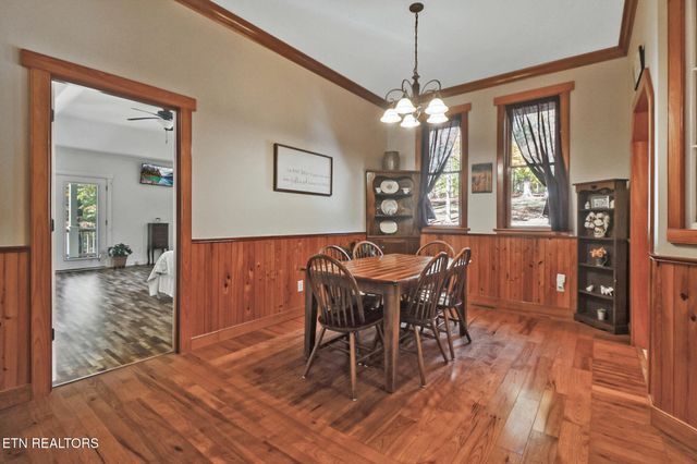 876 Crab Mountain Rd, Jamestown, TN 38556