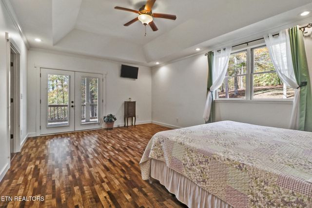 876 Crab Mountain Rd, Jamestown, TN 38556