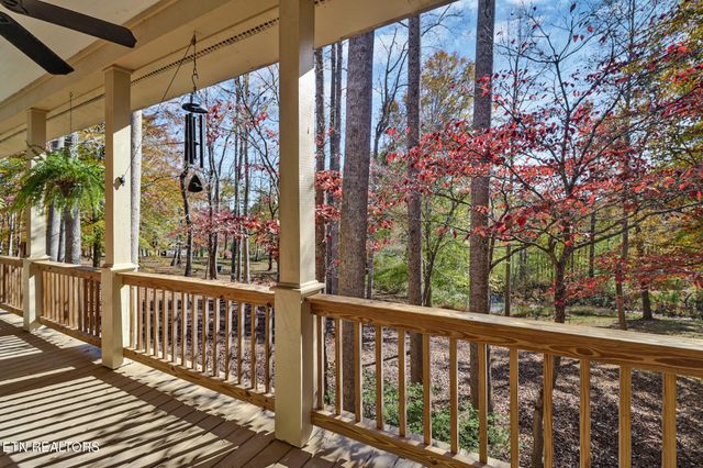 876 Crab Mountain Rd, Jamestown, TN 38556