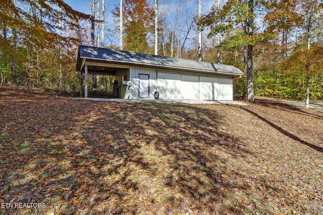 876 Crab Mountain Rd, Jamestown, TN 38556