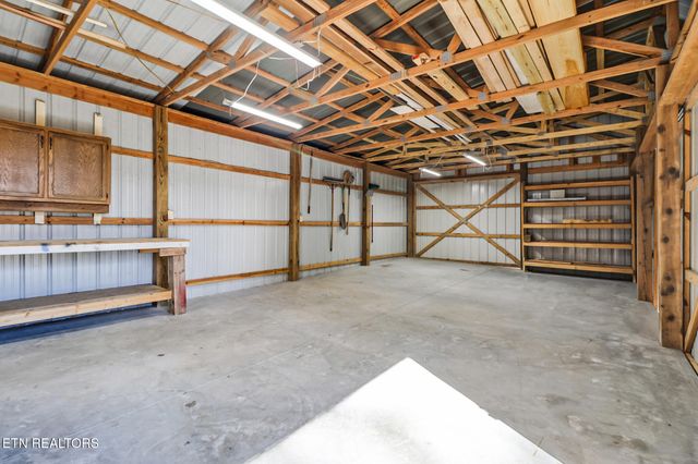 876 Crab Mountain Rd, Jamestown, TN 38556