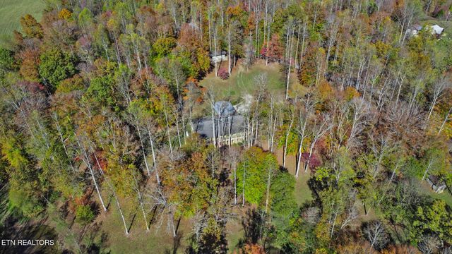 876 Crab Mountain Rd, Jamestown, TN 38556