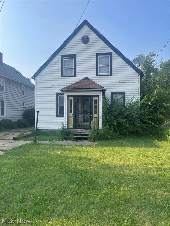 5611 Huss, Cleveland, OH 44105