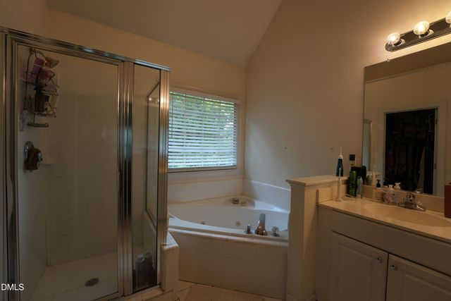 2002 Charlion Downs Lane, Apex, NC 27502