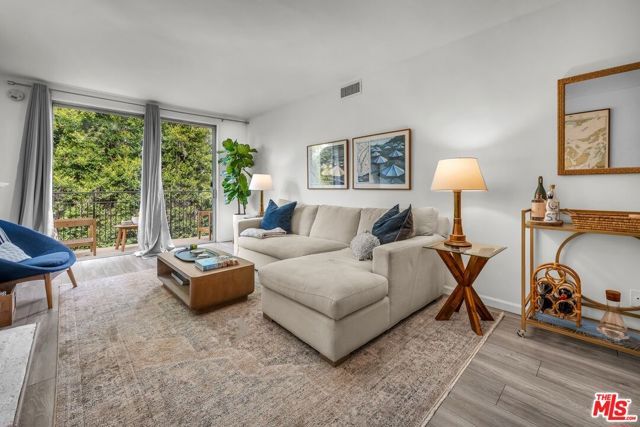 1630 Hilts Avenue, Los Angeles, CA 90024