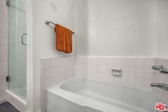 1630 Hilts Avenue, Los Angeles, CA 90024