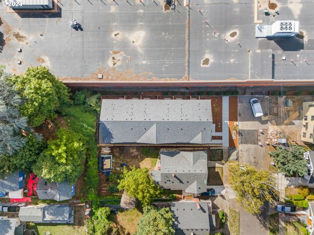 1316 Ne 46TH Ave 6, Portland, OR 97213