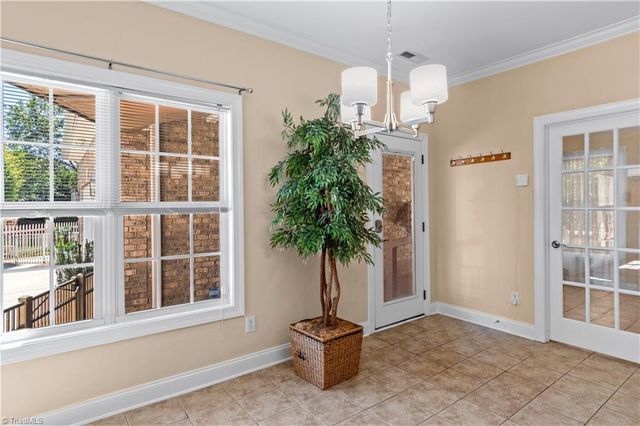 5905 Kenville Green Circle, Kernersville, NC 27284