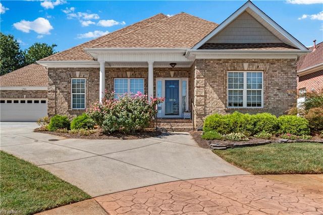 5905 Kenville Green Circle, Kernersville, NC 27284