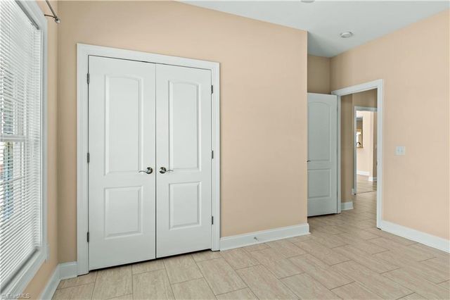 5905 Kenville Green Circle, Kernersville, NC 27284