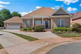 5905 Kenville Green Circle, Kernersville, NC 27284