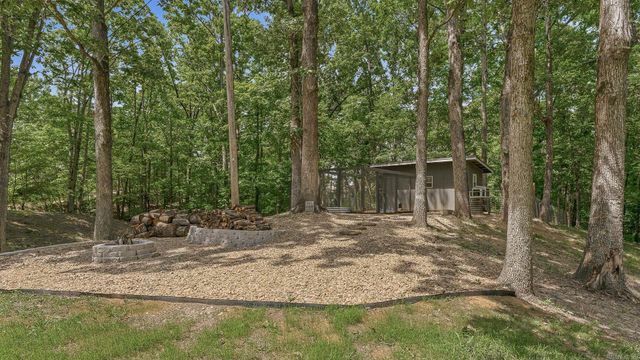 121 County Road 465, Jonesboro, AR 72404
