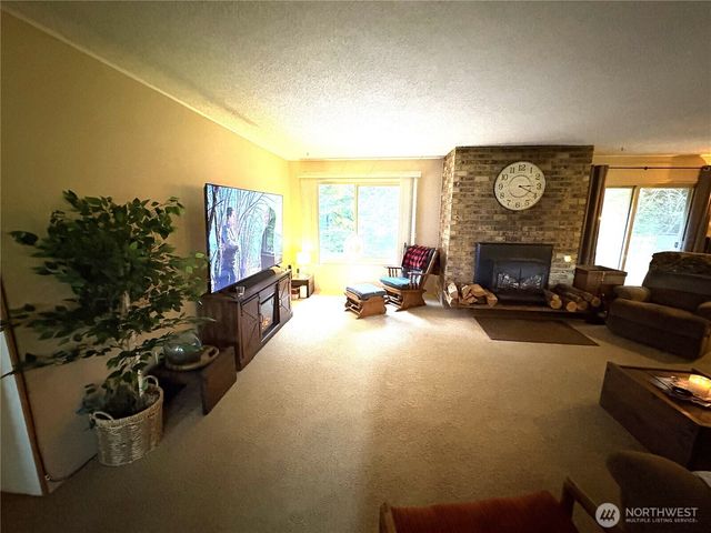 41 Hoquiam Wishkah Road, Hoquiam, WA 98550