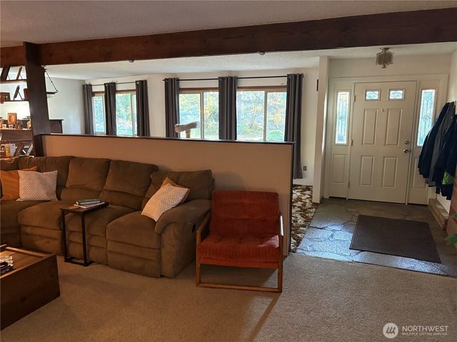 41 Hoquiam Wishkah Road, Hoquiam, WA 98550