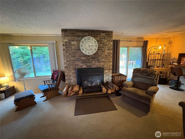 41 Hoquiam Wishkah Road, Hoquiam, WA 98550