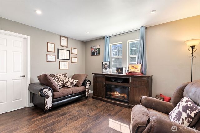 35616 94th Avenue S, Mckenna, WA 98558