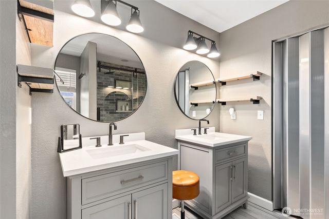 35616 94th Avenue S, Mckenna, WA 98558