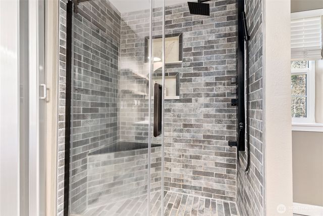 35616 94th Avenue S, Mckenna, WA 98558