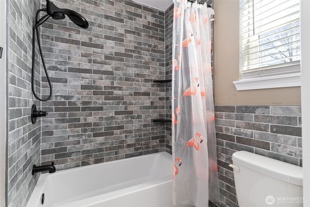 35616 94th Avenue S, Mckenna, WA 98558