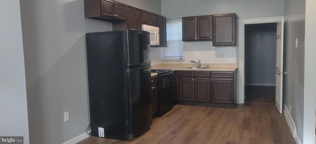 2542 N CLEVELAND ST, PHILADELPHIA, PA 19132 — photo 3