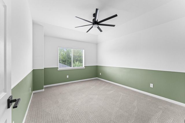 10201 Forest Spring Lane, Pearland, TX 77584